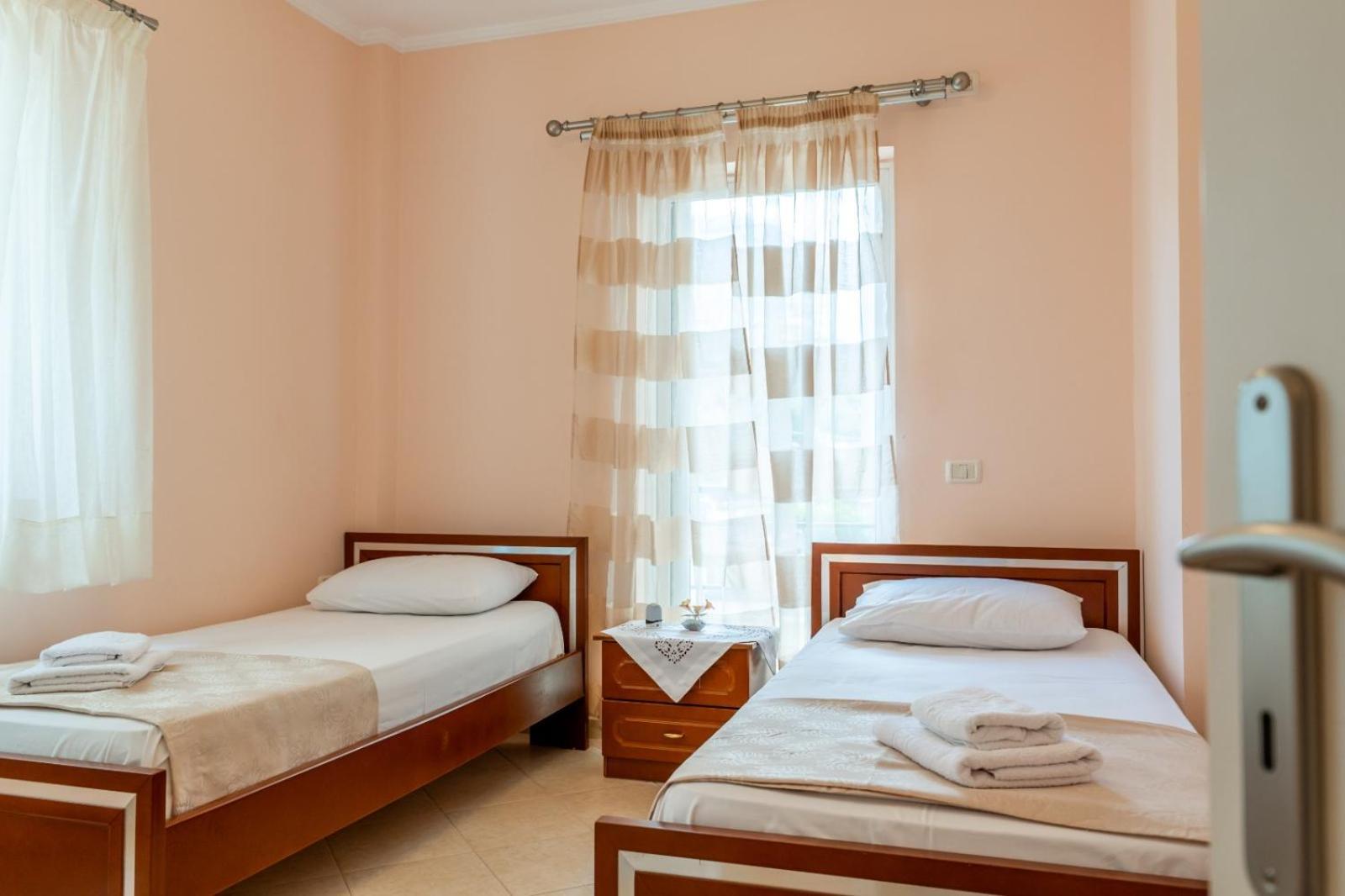 Noel Sea View Apartments Sarande Exterior photo